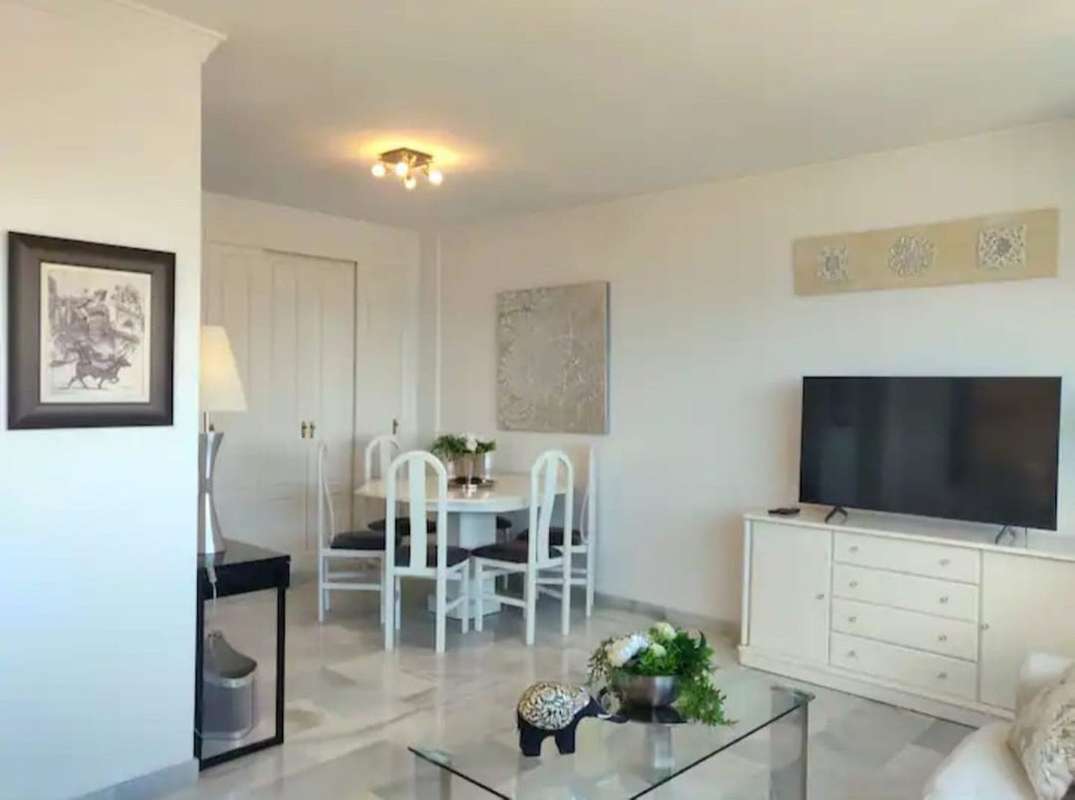 2 bedroom penthouse 2 m² Fuengirola, Spain