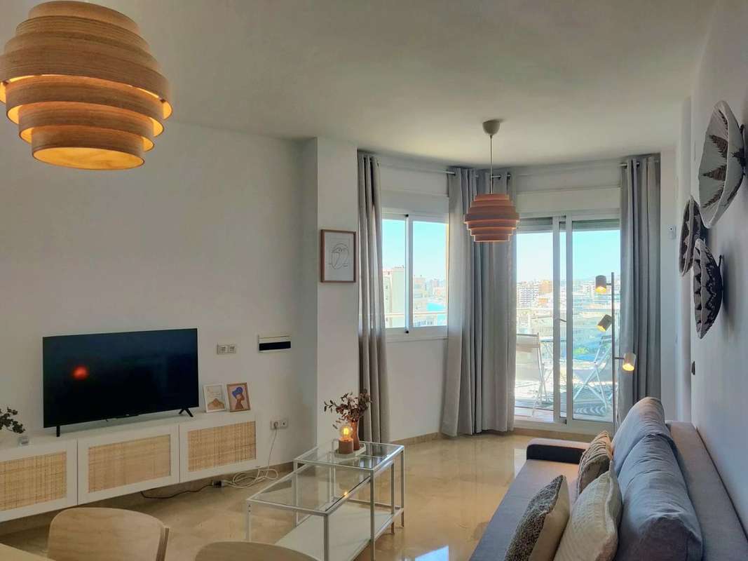 Mieszkanie 1 pokój 60 m² Fuengirola, Hiszpania